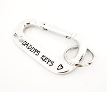 Load image into Gallery viewer, Carabiner - Daddy's Keys