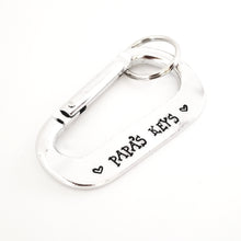 Load image into Gallery viewer, Carabiner - Papa&#39;s Keys (Hearts)
