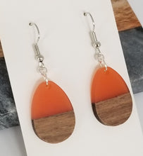 Load image into Gallery viewer, Resin &amp; Wood Teardrop Earrings
